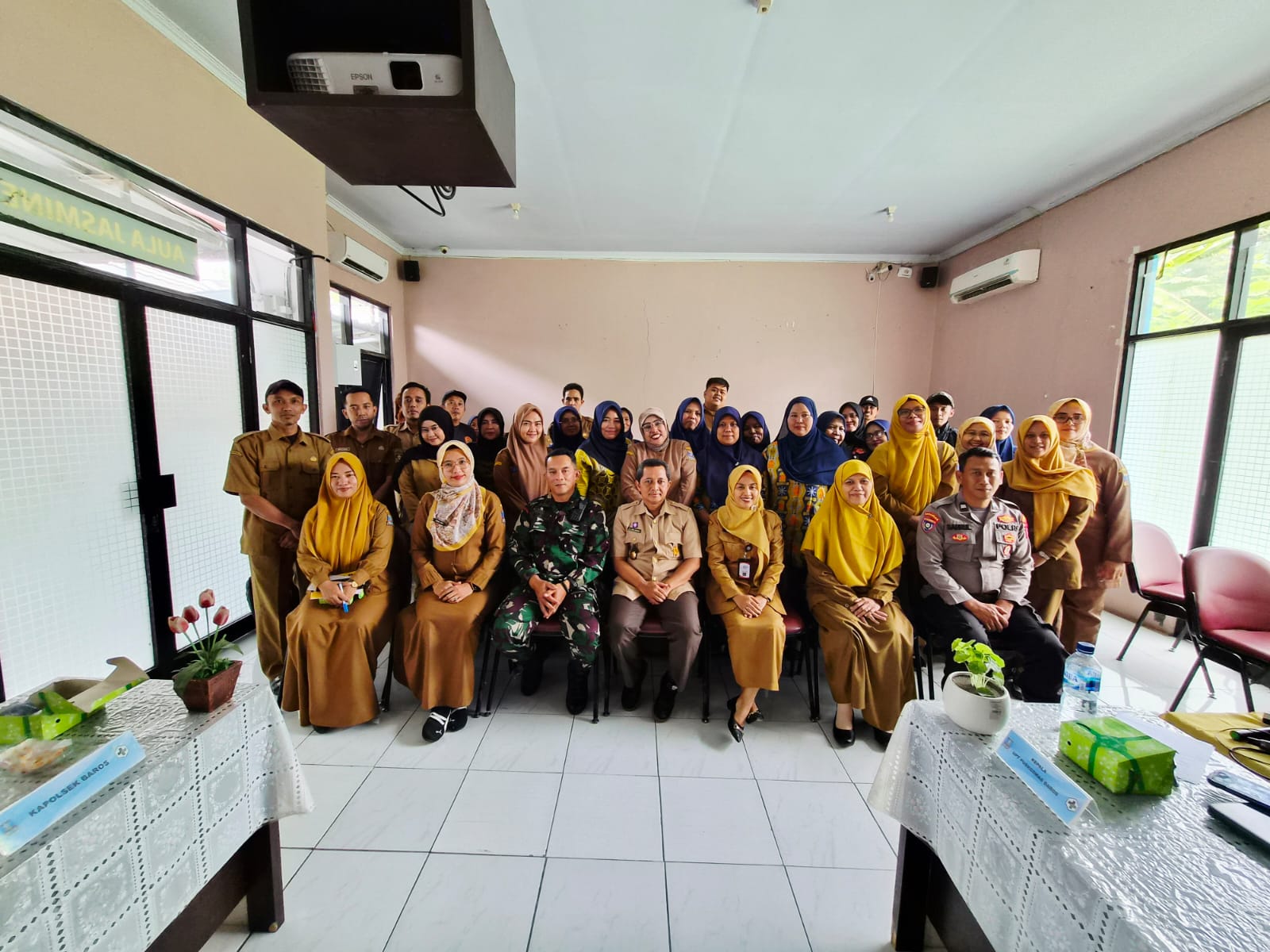 Lokakarya Mini (Lokmin) Triwulan Bersama Lintas Sektor 